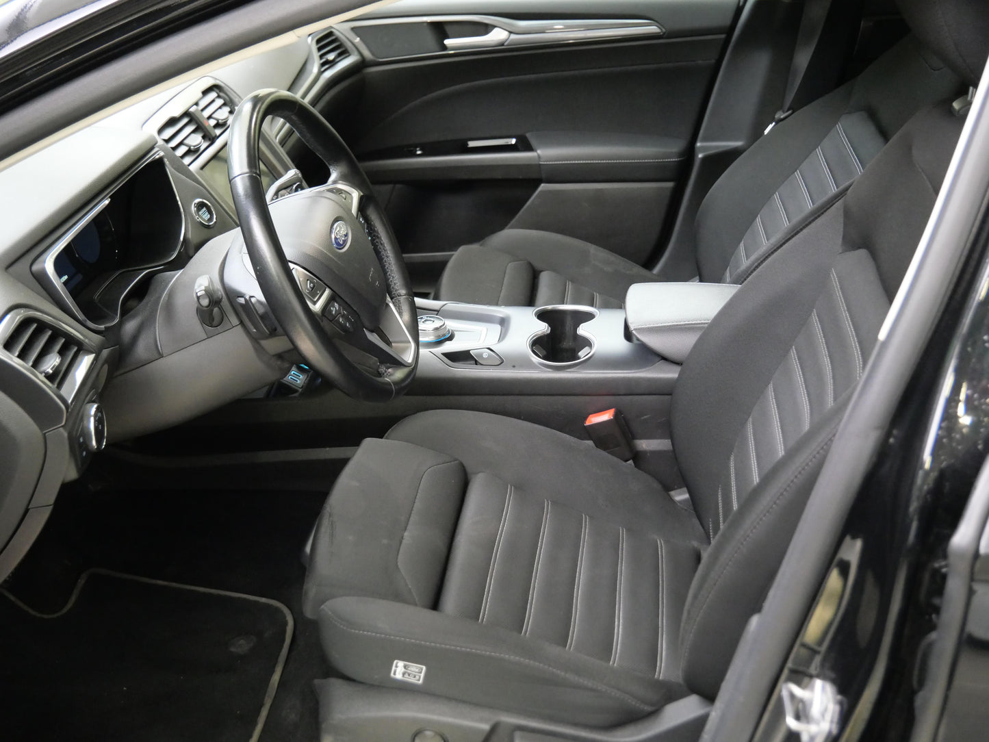 Ford Mondeo 2.0 EcoBlue 110 kW Titanium