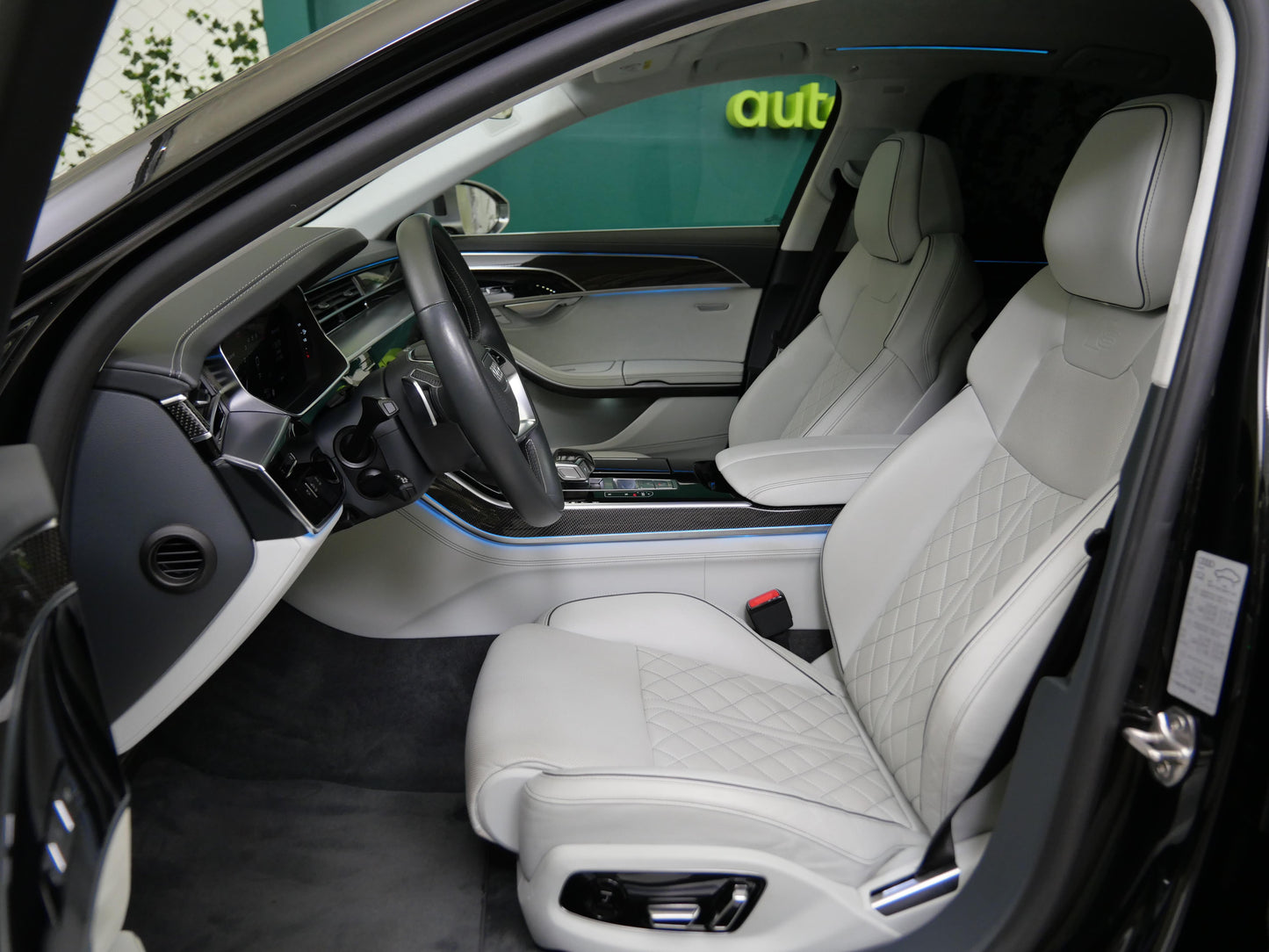 Audi S8 4.0 TFSI 420 kW Quattro