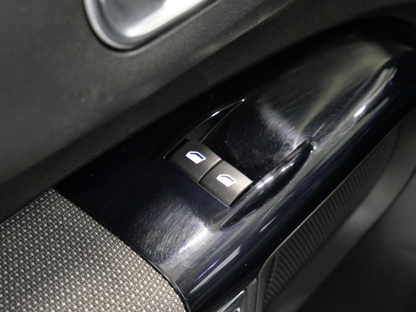 Citroën C4 Cactus 1.2 VTI 60 kW Shine
