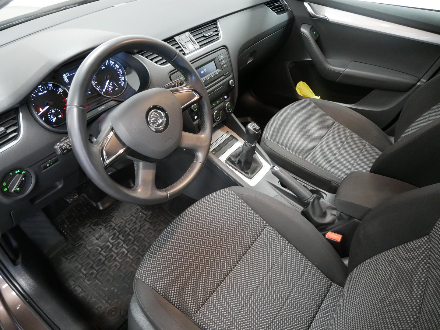 Škoda Octavia 1.4 TSI 103 kW Ambition