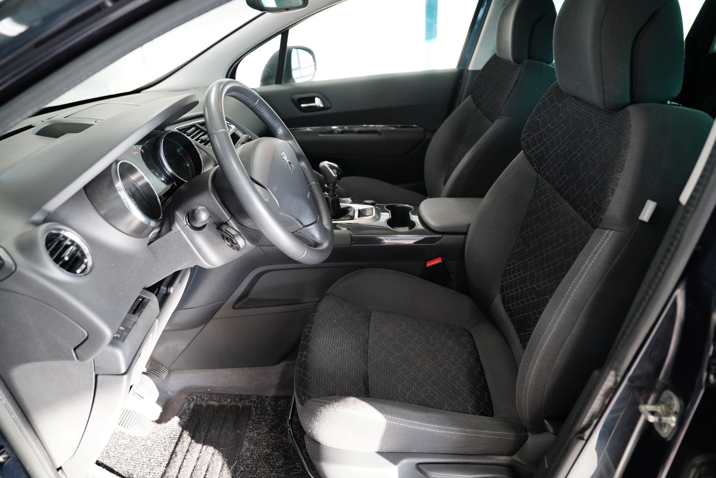 Peugeot 3008 1.6 HDI 84kW