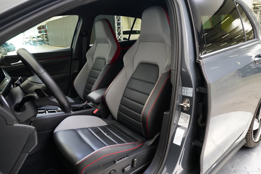 Volkswagen Golf 2.0 TSI 180 kW DSG GTI – foto 11