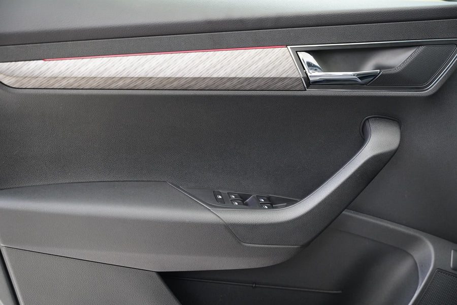Škoda Karoq 1.5 TSI 110 kW Top Selection – foto 11