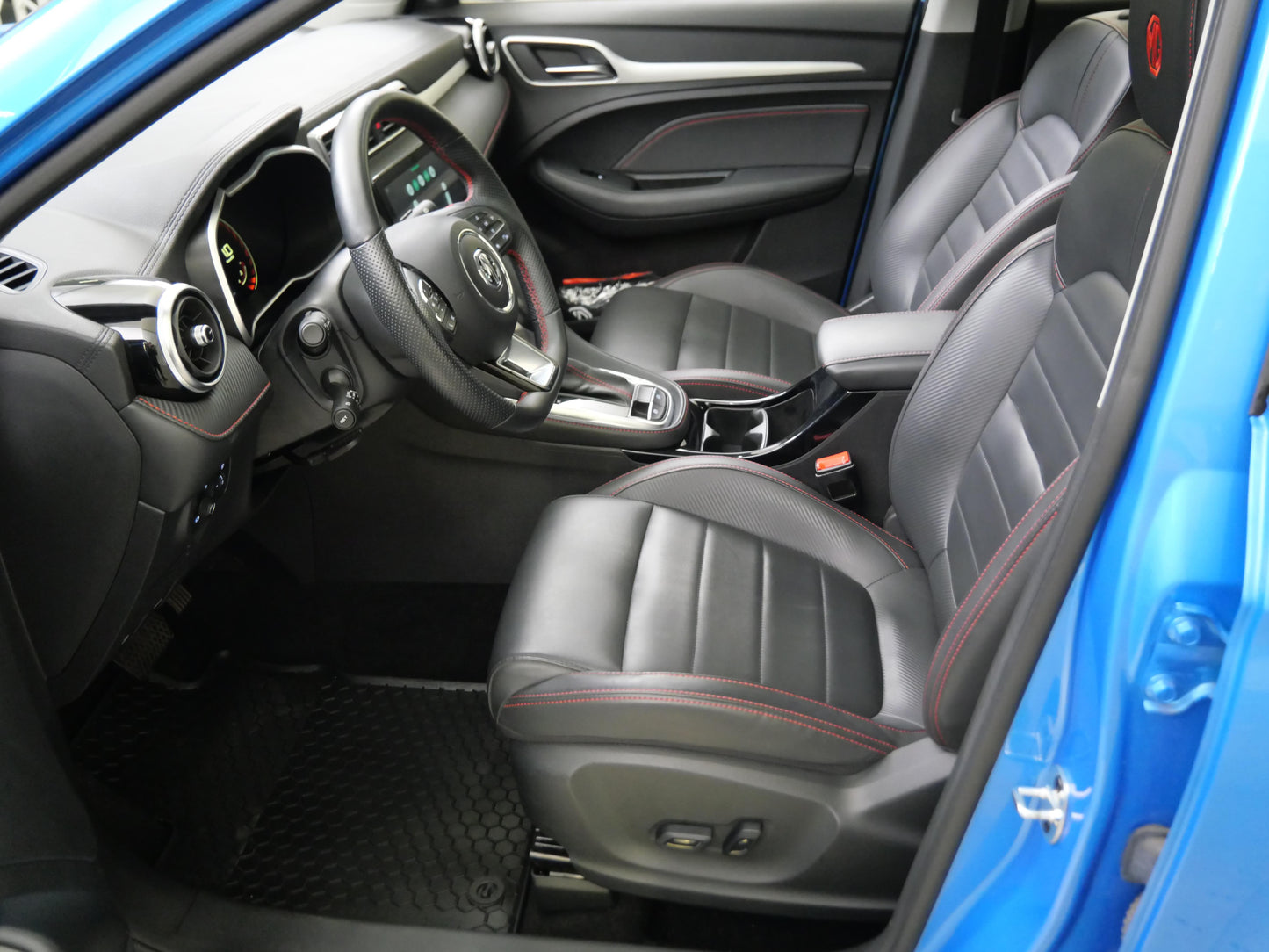 MG ZS 1.0 TGI 82 kW AUT Exclusive