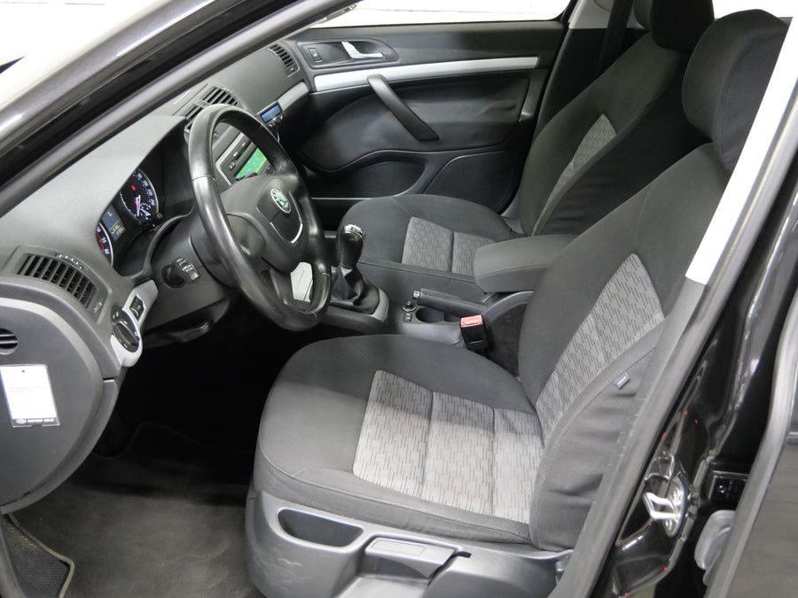 Škoda Octavia 1.6 TDI 77 kW Ambiente – foto 11