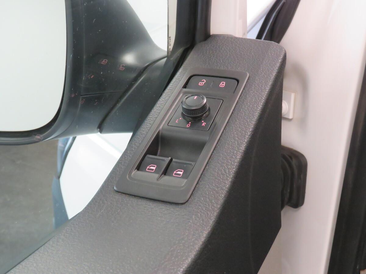 Volkswagen Transporter Kombi 2.0 TDI 110 kW