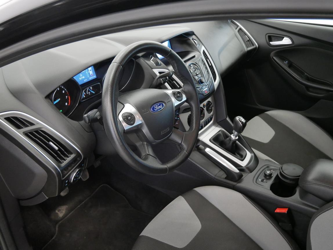 Ford Focus 1.0 EcoBoost Champions Edition