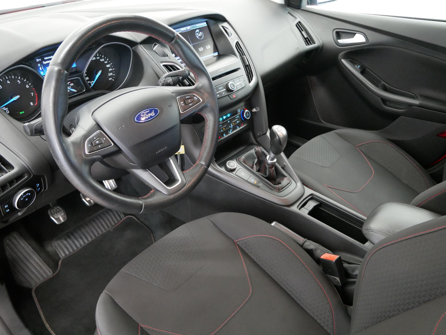 Ford Focus 1.5 EcoBoost ST-Line 110 kW
