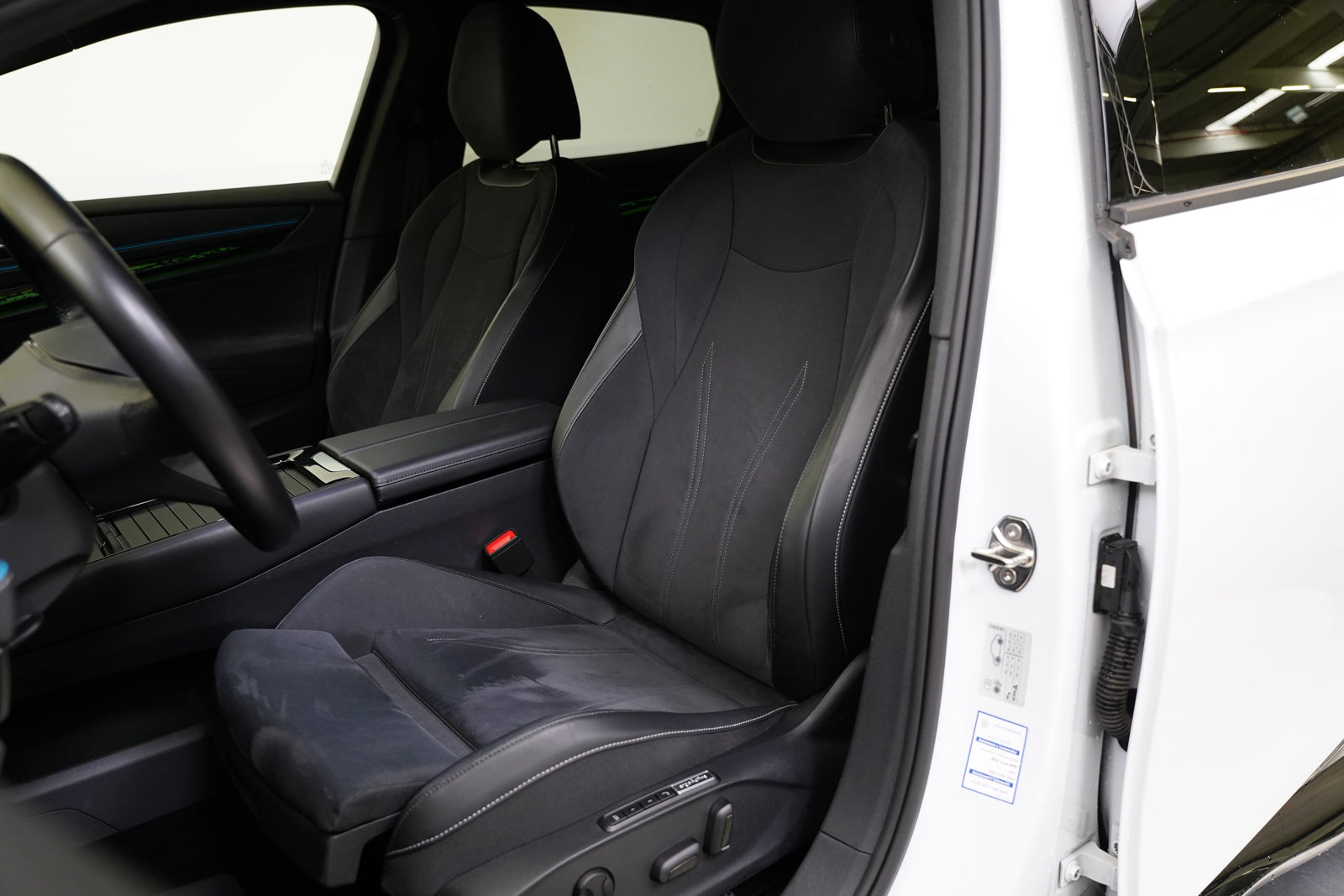 Volkswagen ID.7 210 kW 77 kWh Pro People – foto 11