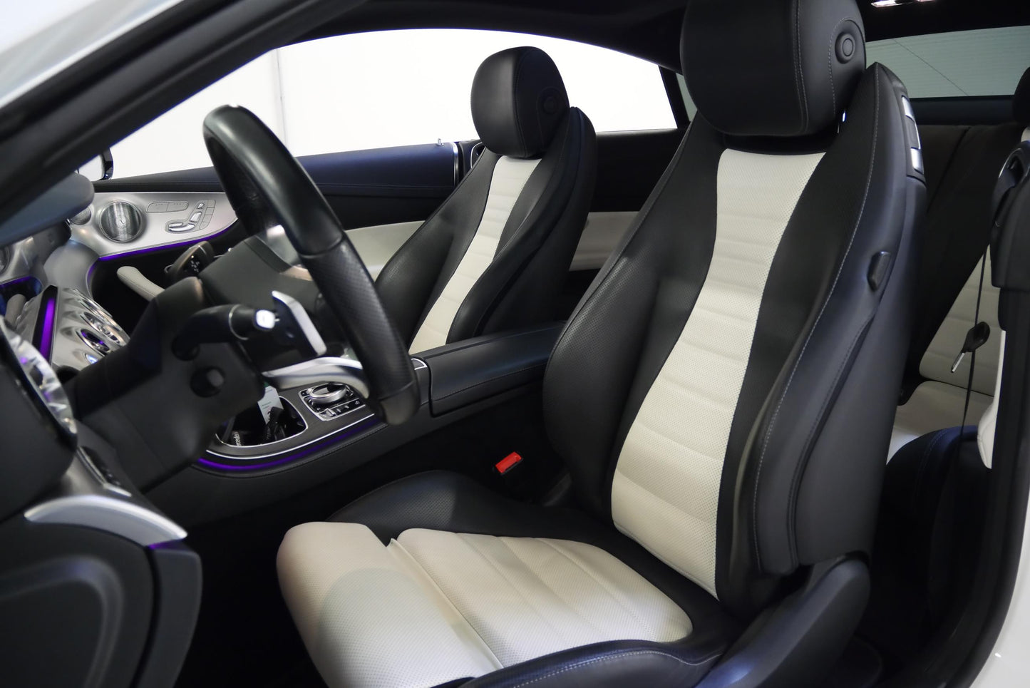 Mercedes-Benz Třídy E 450 270 kW 4Matic Coupe