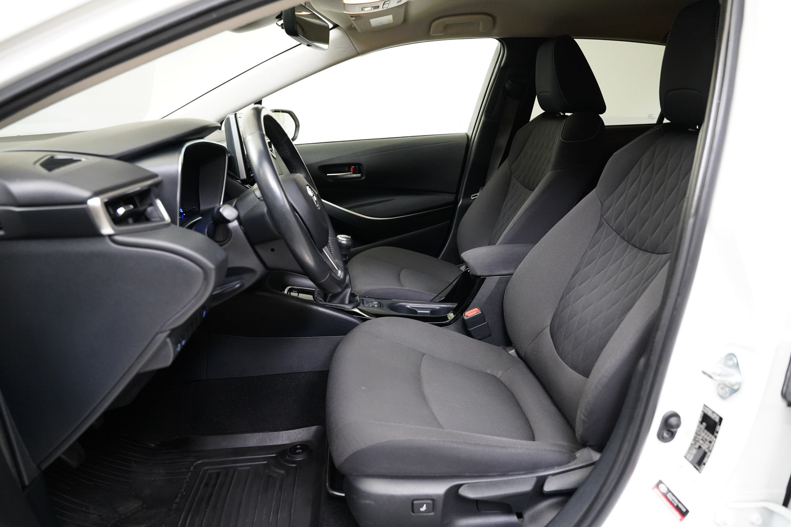 Toyota Corolla 1.6i 97 kW Valvematic – foto 11