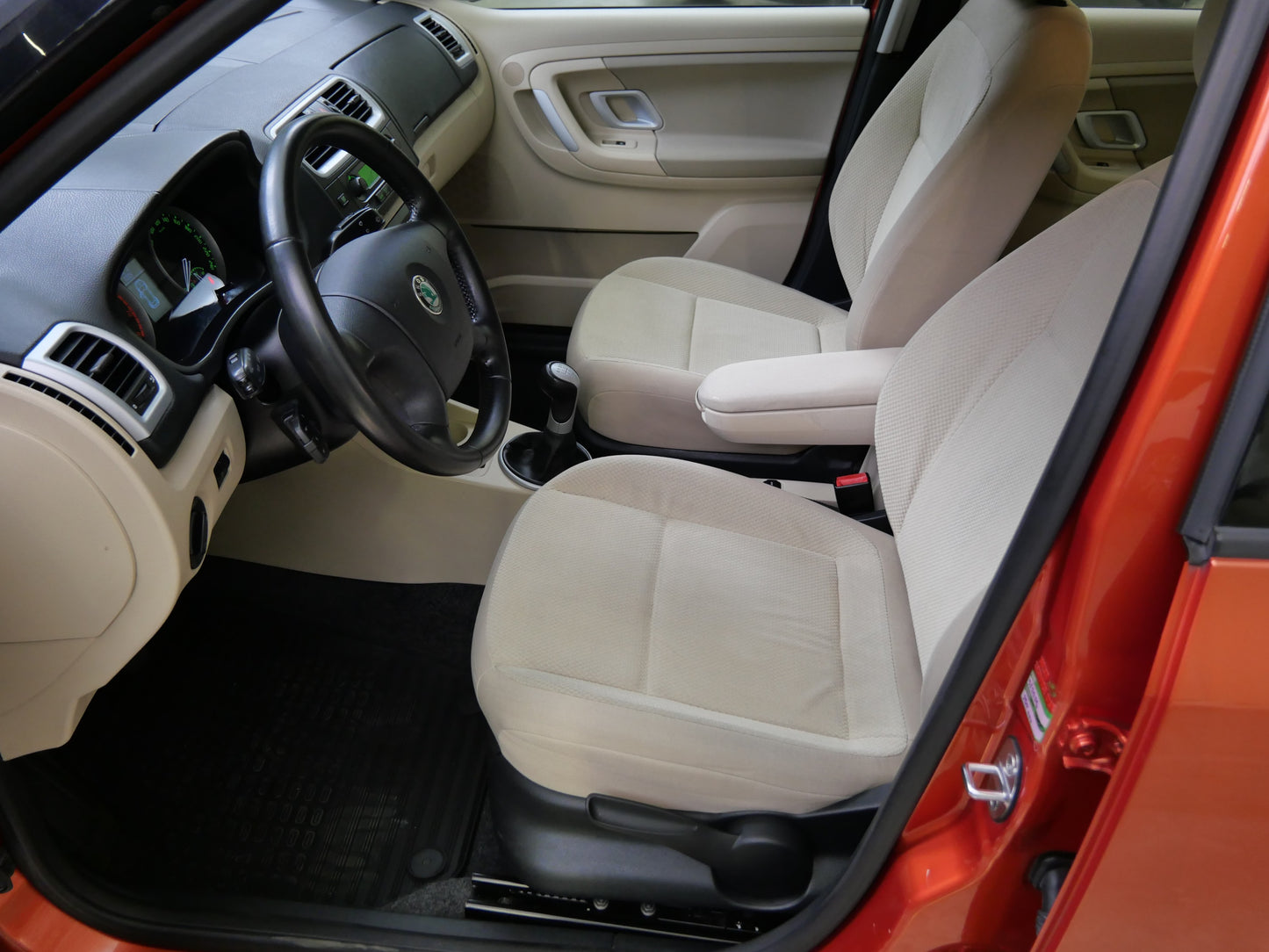 Škoda Fabia 1.6 MPI 16V 77 kW Elegance