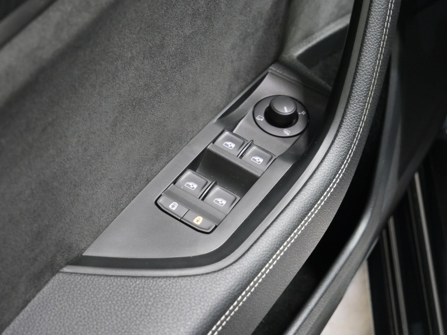 ŠKODA Superb 2.0 TDI 110 kW DSG Sportline