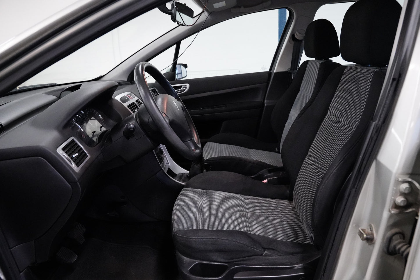 Peugeot 307 1.6 VTI 80 kW