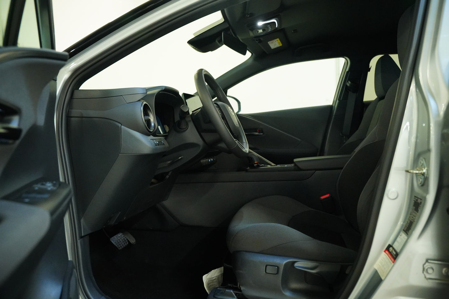 Toyota C-HR 1.8 hybrid 72KW
