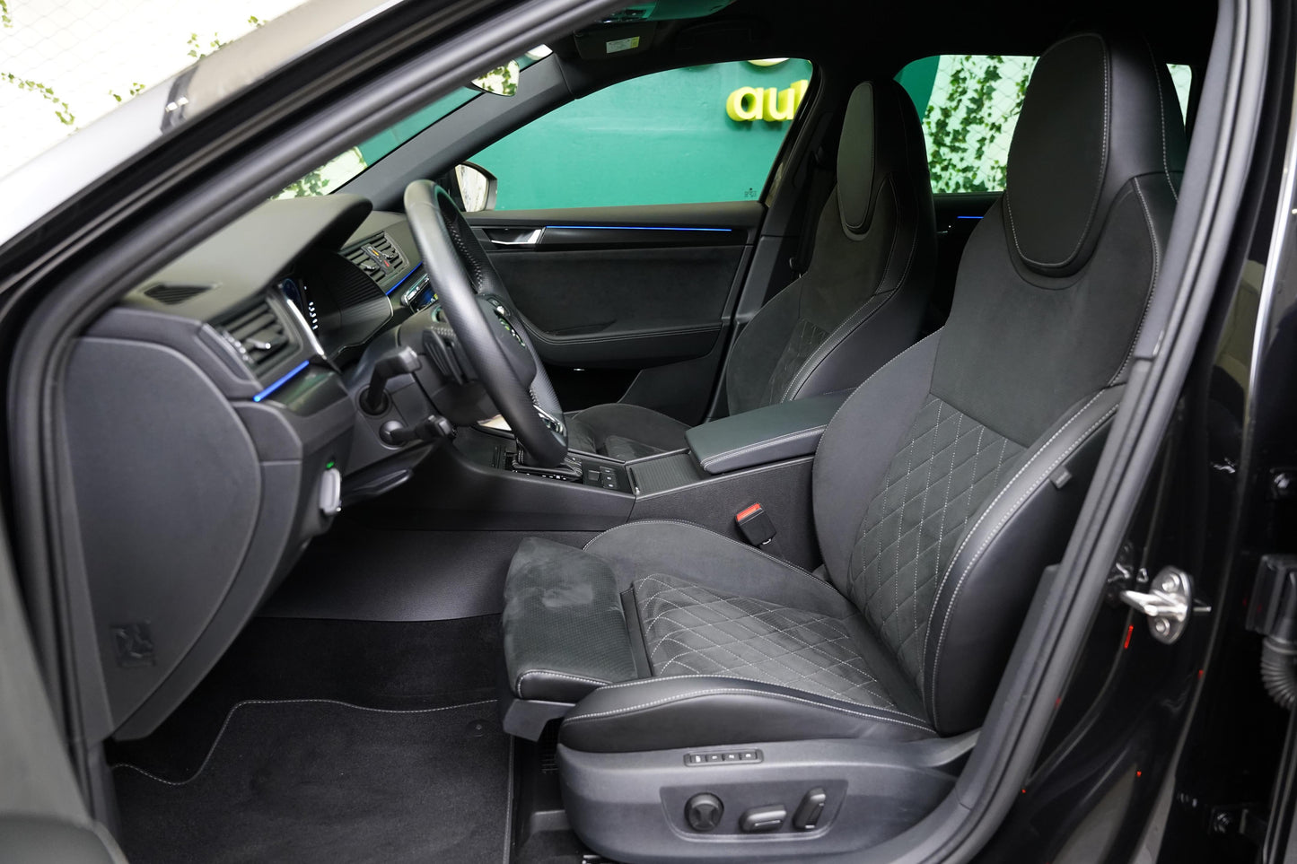 Škoda Superb 1.4 TSI iV 115 kW Sportline