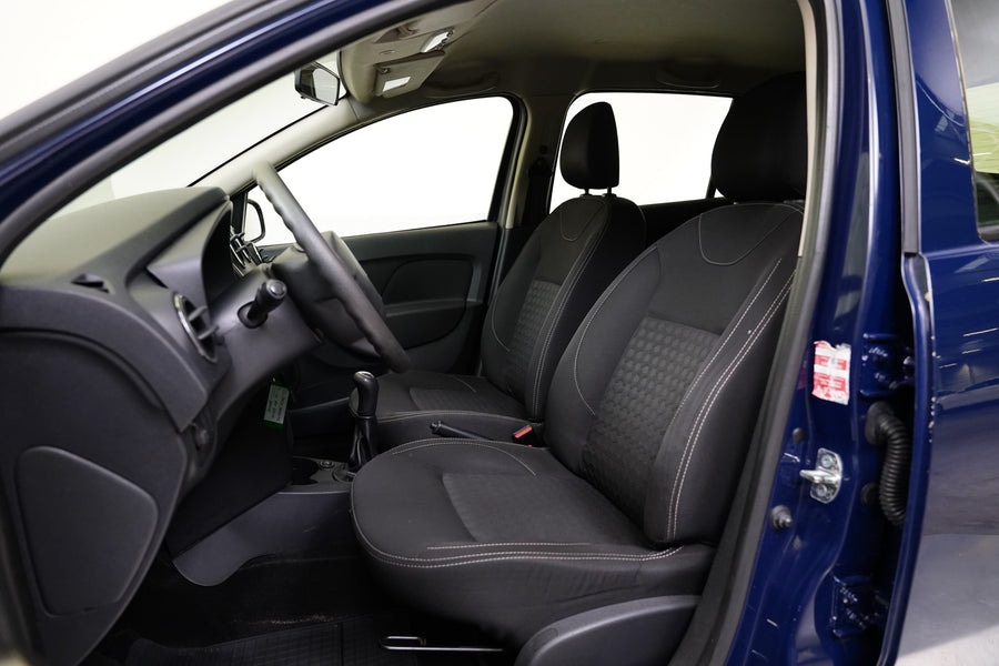Dacia Sandero 1.2 i 16V 55 kW Laureate – foto 11