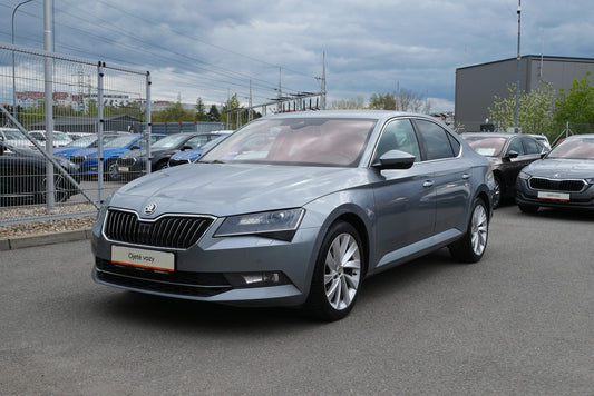 Škoda Superb 2.0 TDI 110 kW Style Plus