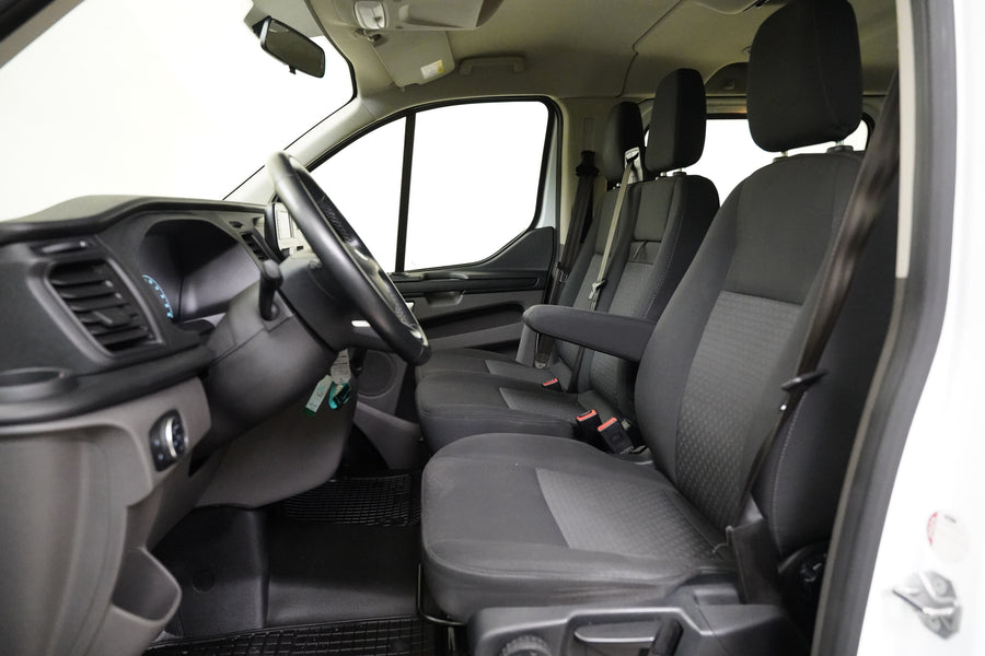 Ford Tourneo Custom 2.0 TDCI 77 kW – foto 11