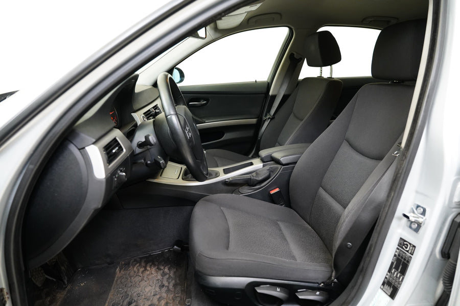 BMW Řada 3 318i 105 kW – foto 11