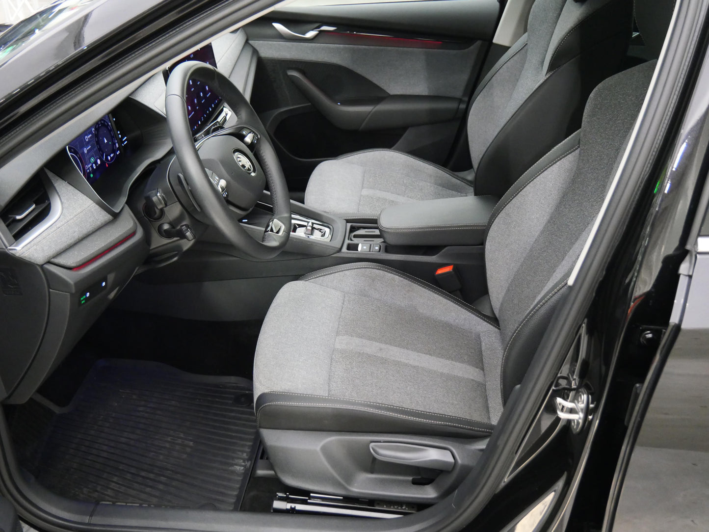 Škoda Octavia 1.5 TSI M-HEV 110 kW Selection