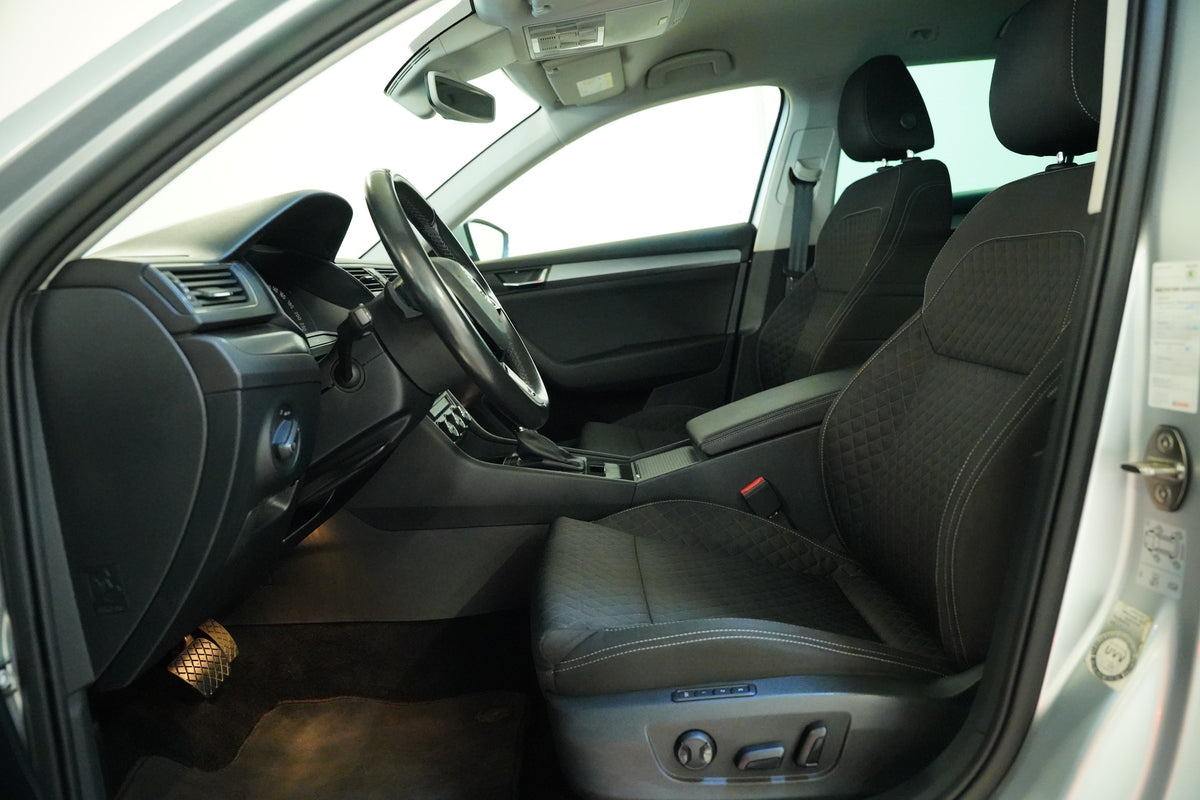 Škoda Superb 2.0 TDI 140 kW Style – foto 11