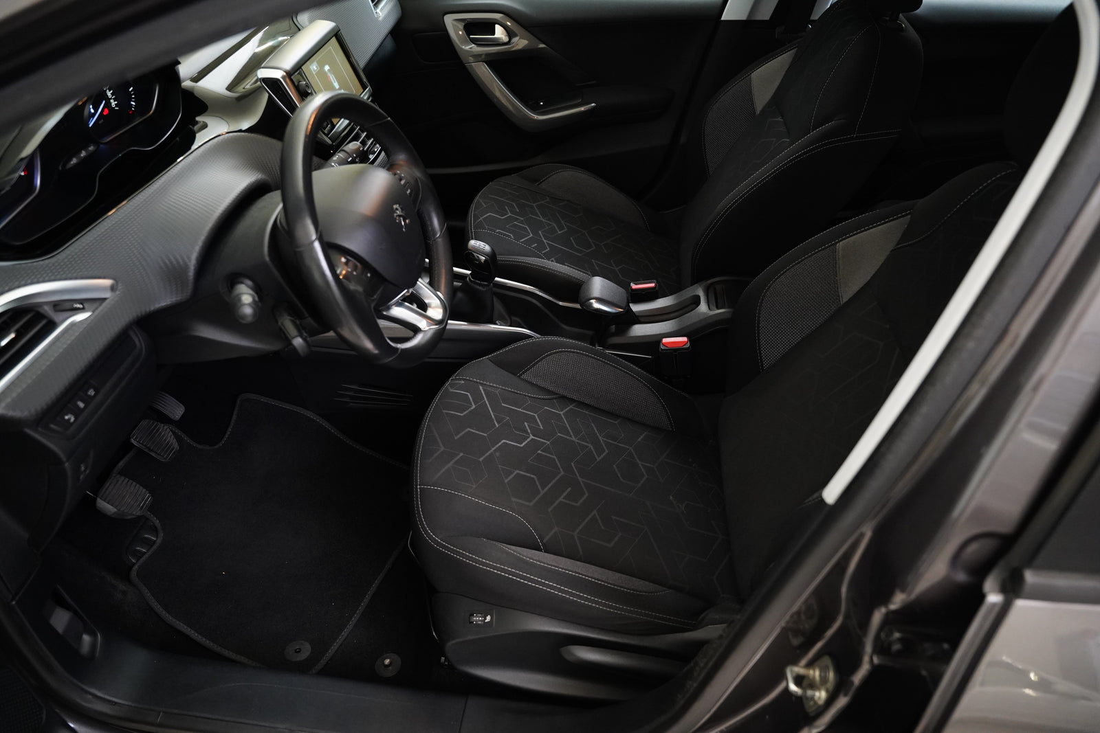 Peugeot 2008 1.2 PureTech 81 kW GT Line – foto 11