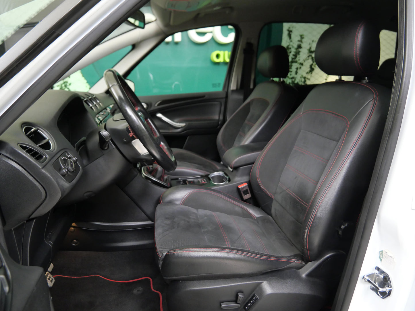 Ford S-MAX 2.2 TDCI 147 kW Titanium