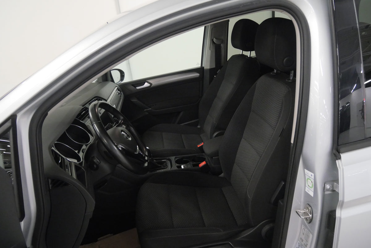 Volkswagen Touran 1.6 TDI 81 kW DSG Comfortline – foto 11