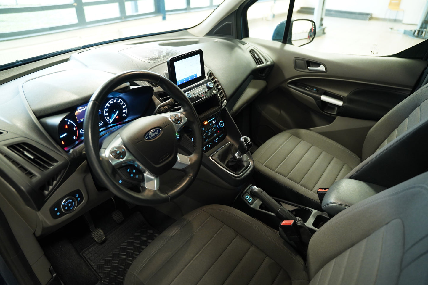 Ford Tourneo Connect 1.5 EcoBlue 88 kW