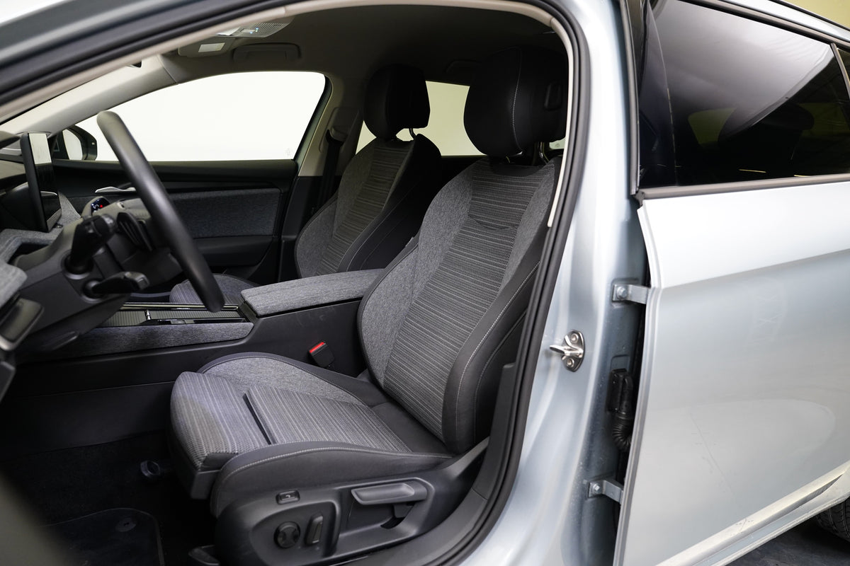 Škoda Superb 2.0 TDI 110 kW DSG Selection