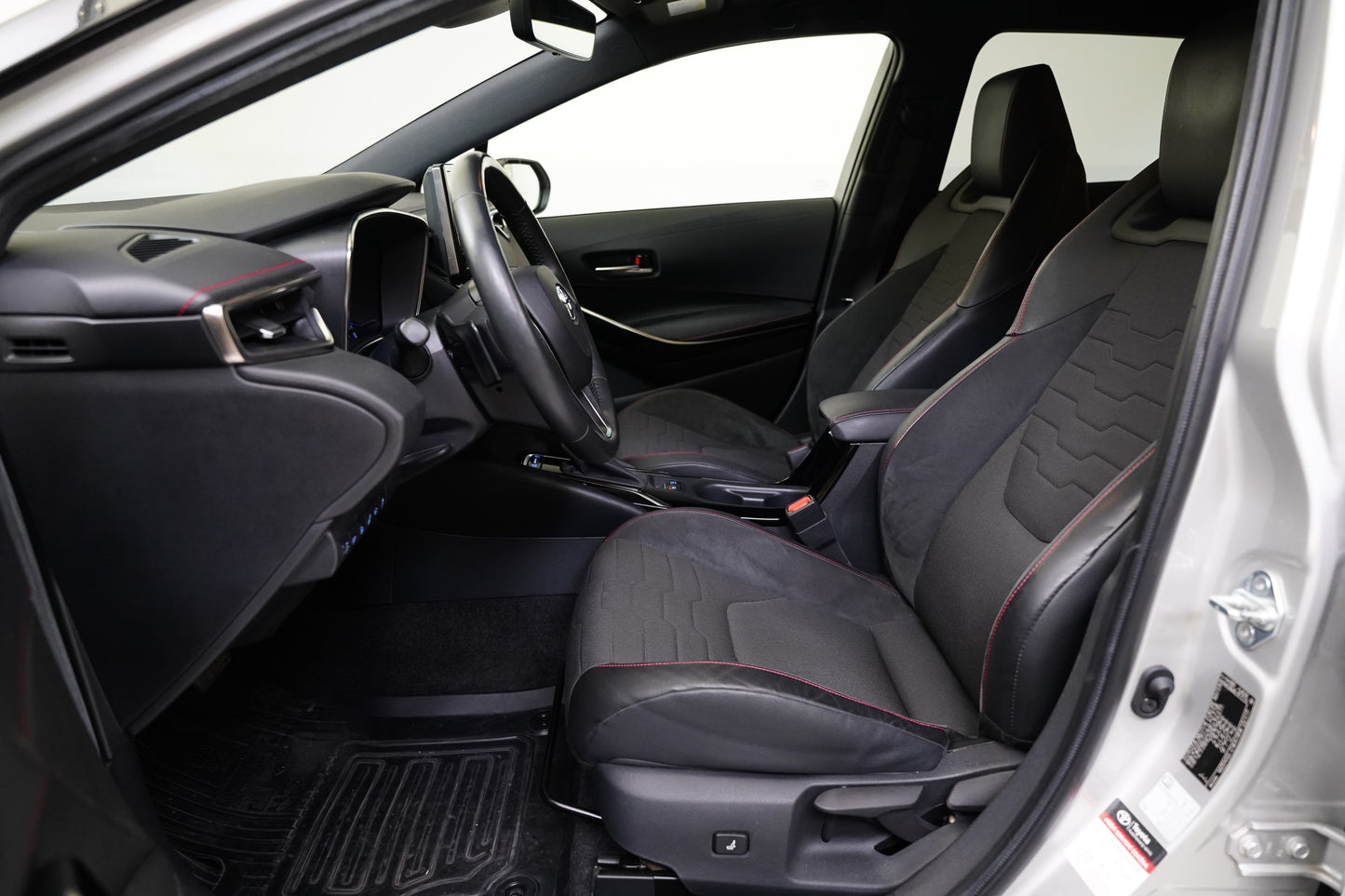 Toyota Corolla 2.0 HEV e-CVT 112 kW Selection