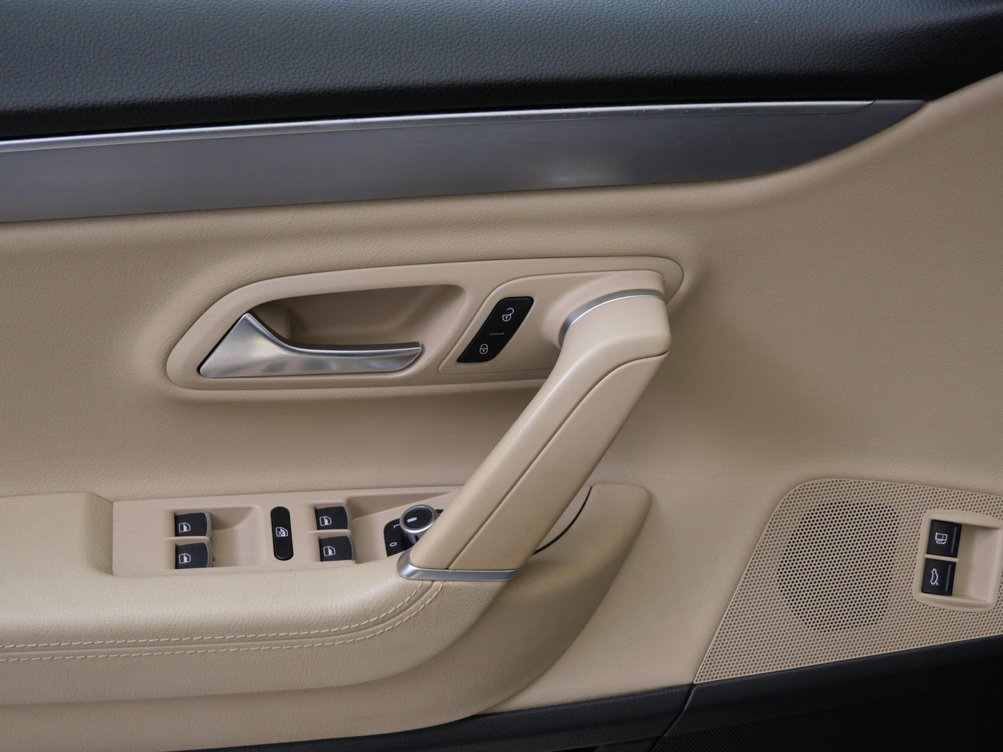 Volkswagen CC 2.0 TDI 130 kW Bluemotion