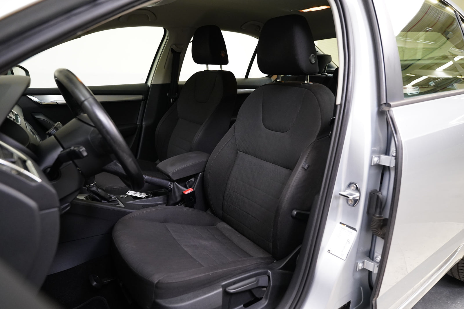 Škoda Octavia 2.0 TDI 110 kW DSG Elegance+ – foto 11