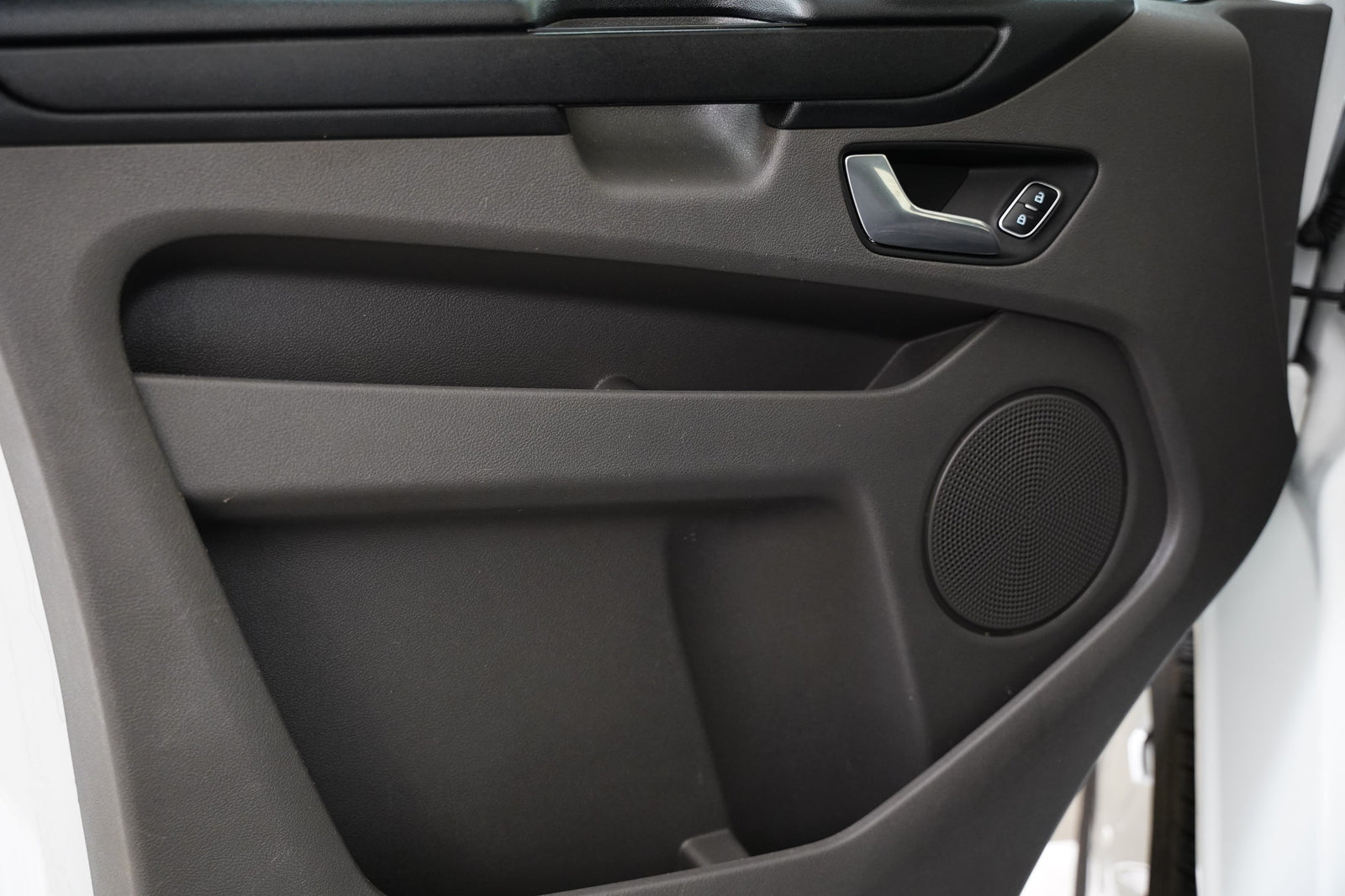 Ford Transit Custom 2.0 TDCI 77 kW L1 – foto 11