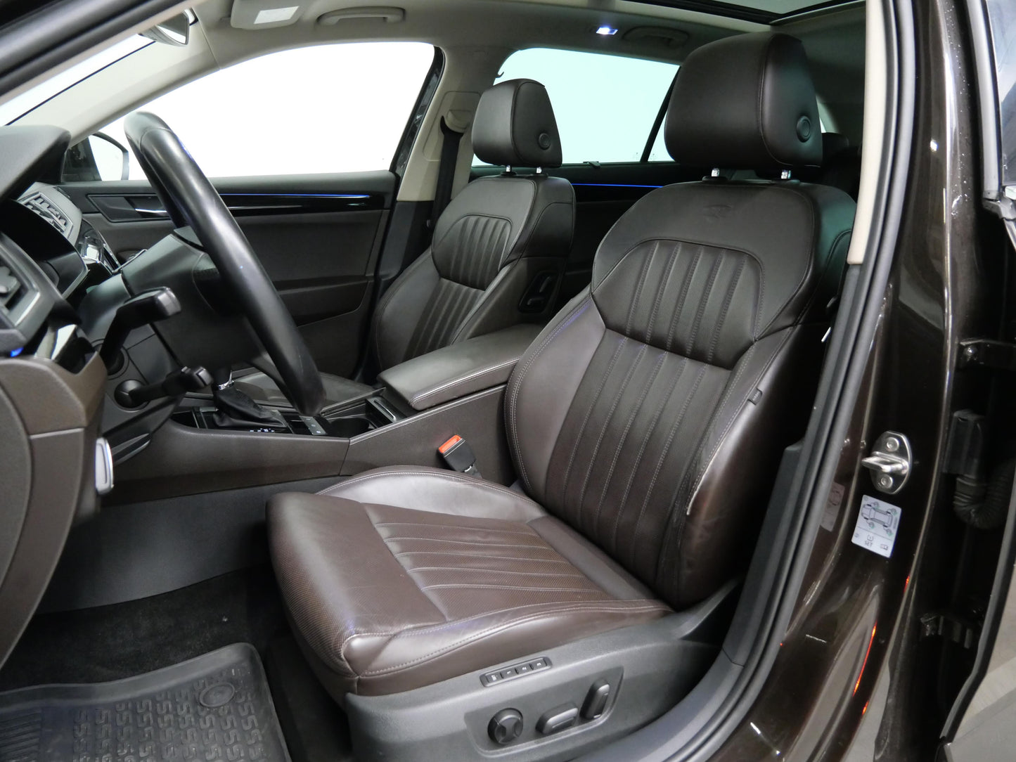 Škoda Superb 2.0 TDI 140 kW 4x4 L&K