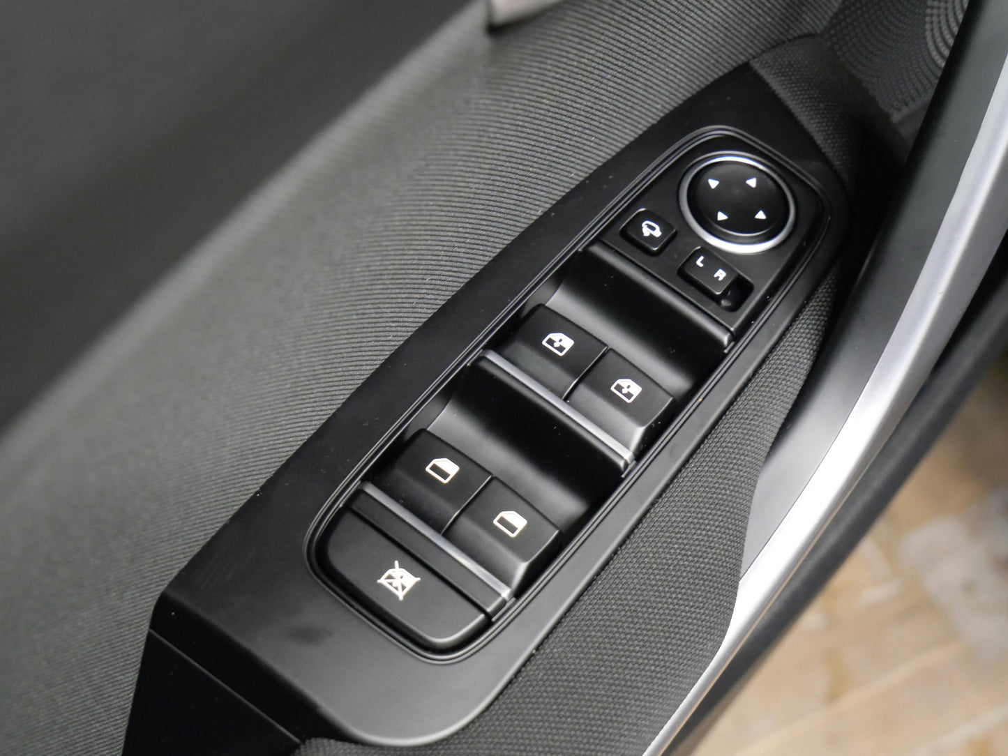 Kia Cee´d SW 1.5 T-GDI 103 kW TOP