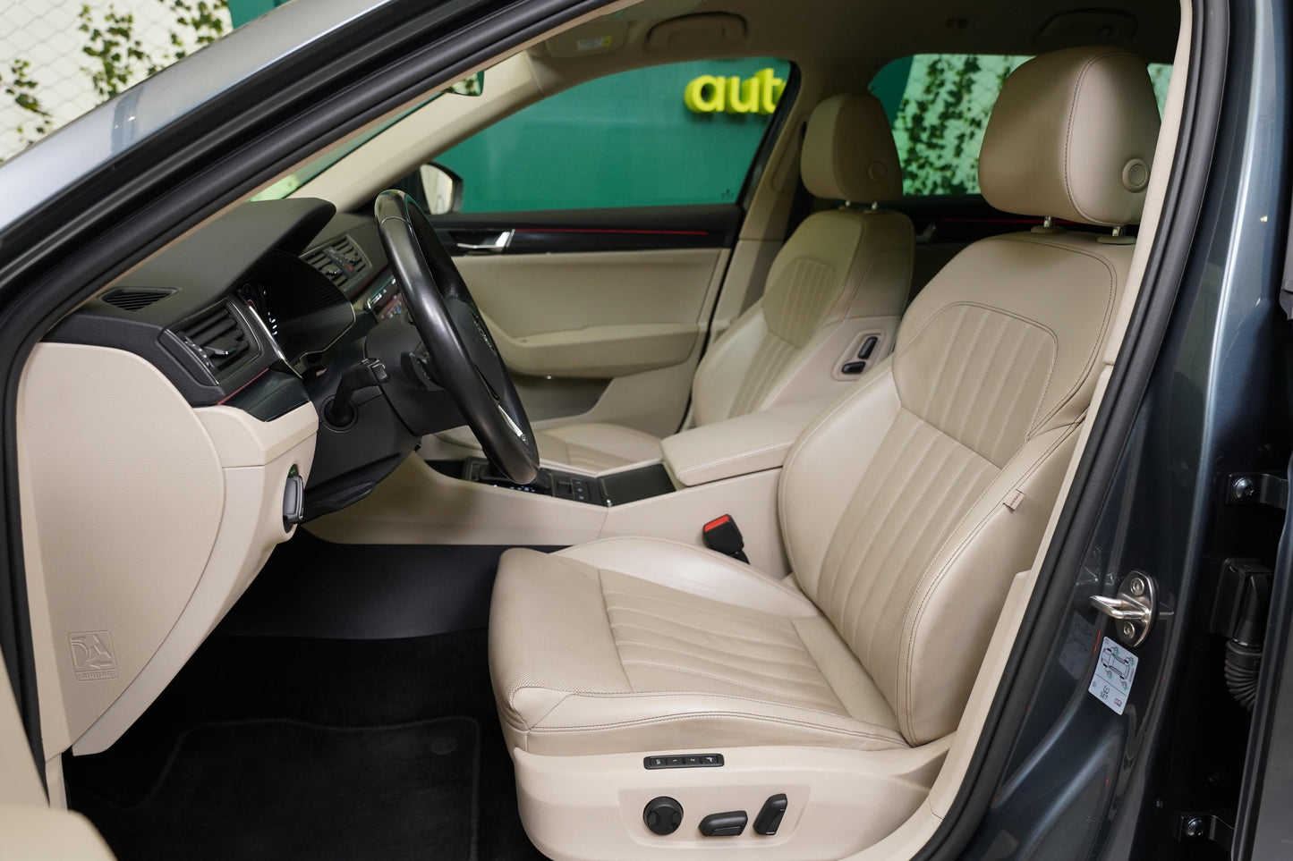 Škoda Superb 2.0 TDI 110 kW Style