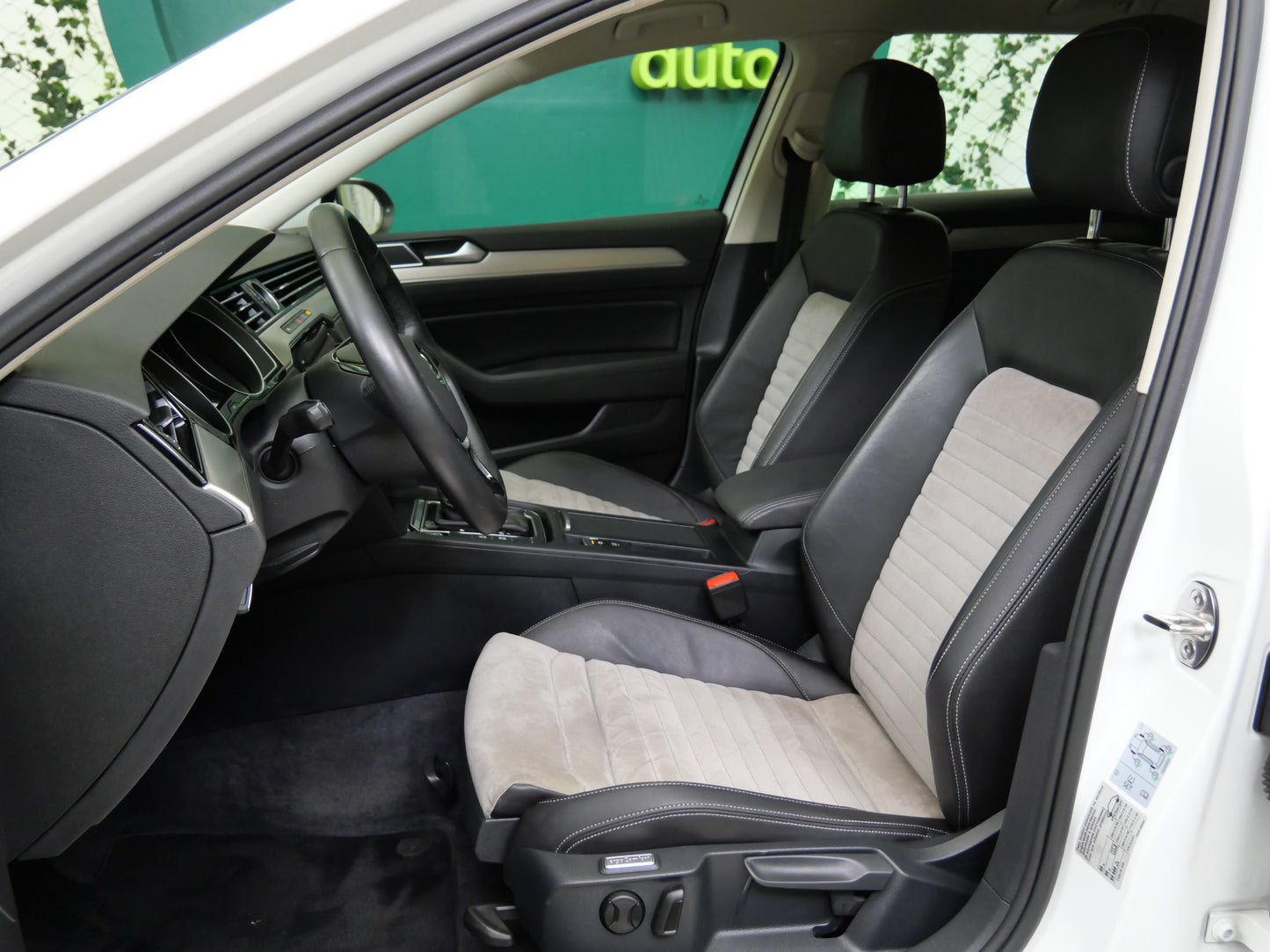 Volkswagen Passat 1.8 TSI 132 kW DSG Highline