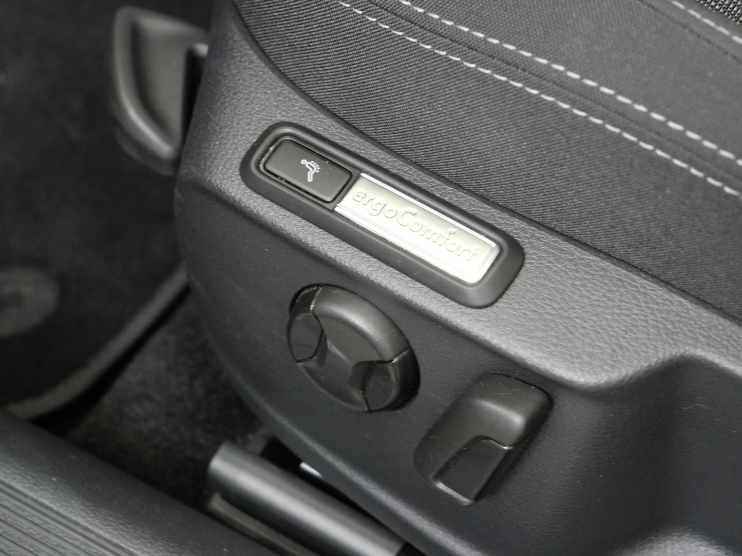 Volkswagen Passat 2.0 TDI 110 kW Bussines