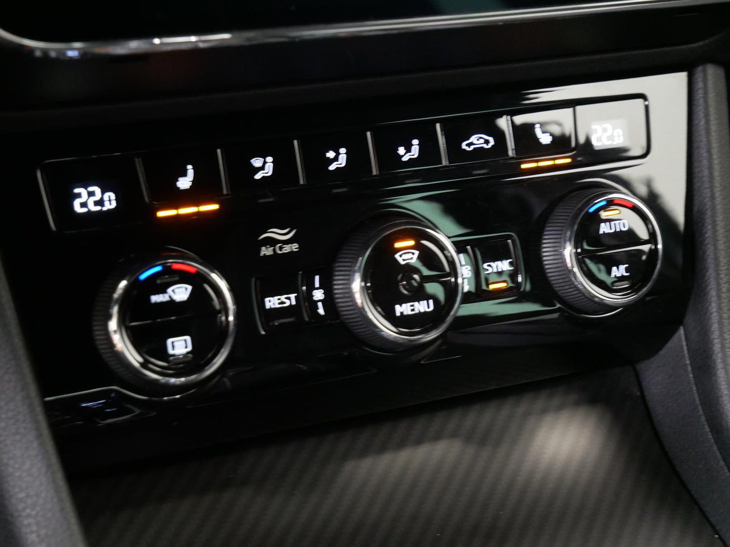 Škoda Superb 2.0 TSI 140 kW Sportline