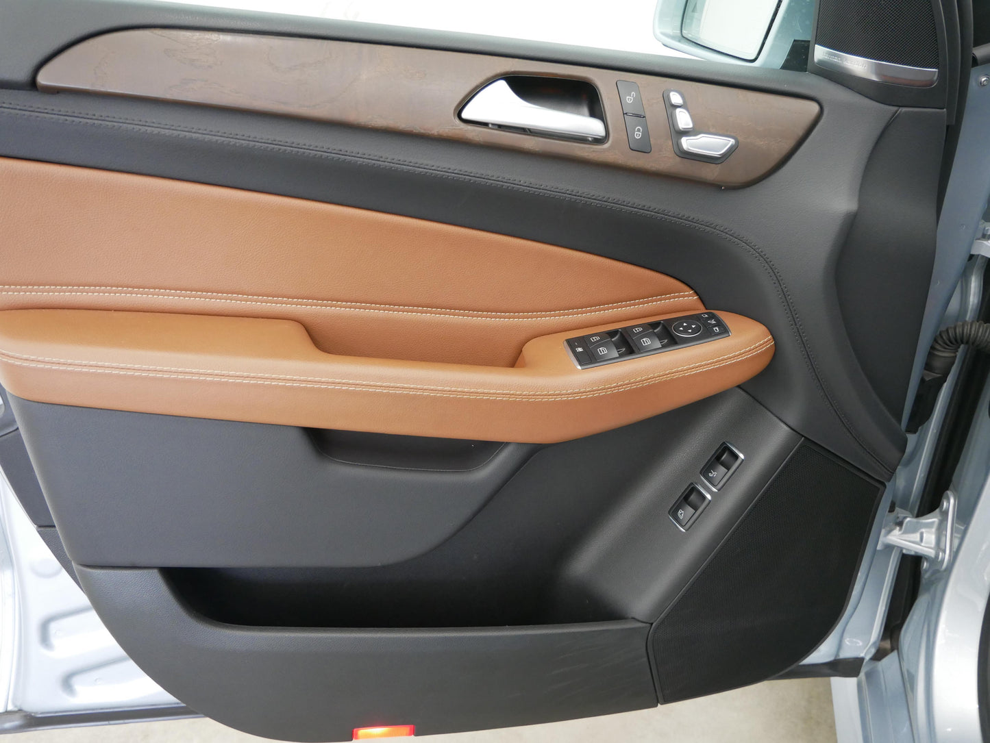 Mercedes-Benz GLE Mercedes-Benz GLE