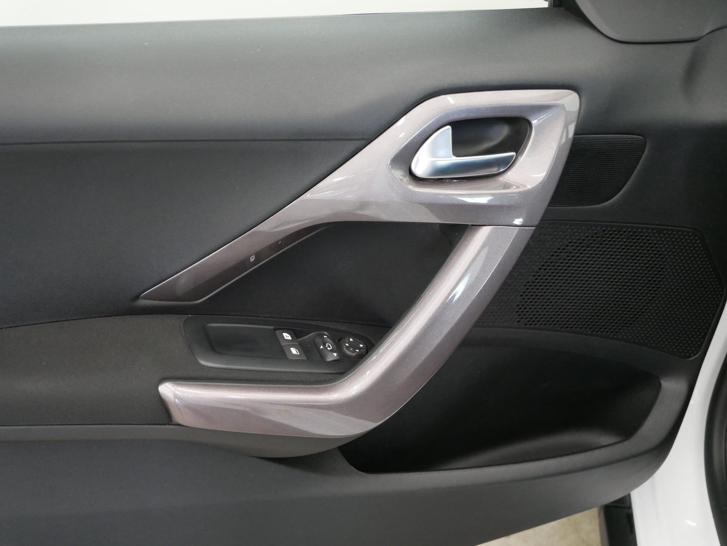 Peugeot 2008 1.2 PureTECH 60 kW