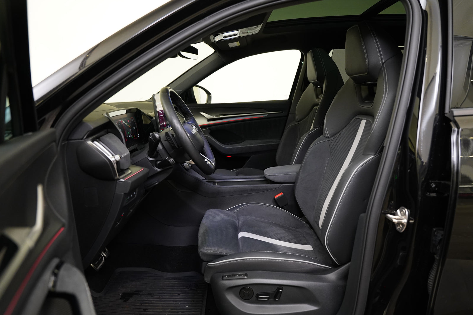 Škoda Kodiaq 2.0 TDI 142 kW 4x4 Sportline – foto 11
