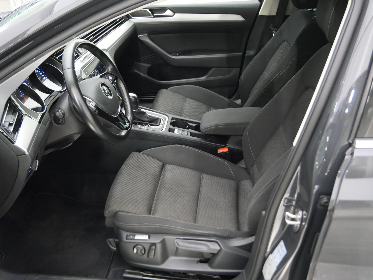 Volkswagen Passat 2.0 TDI 110 kW Comfortline