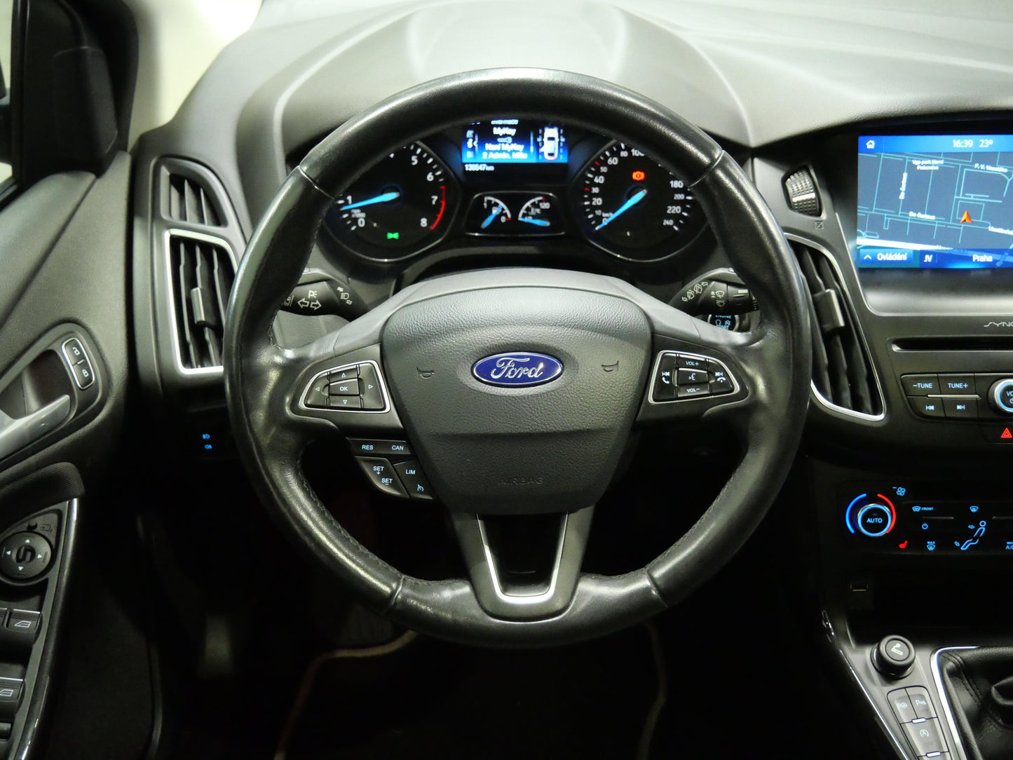 Ford Focus 1.0 EcoBoost 92 kW Titanium