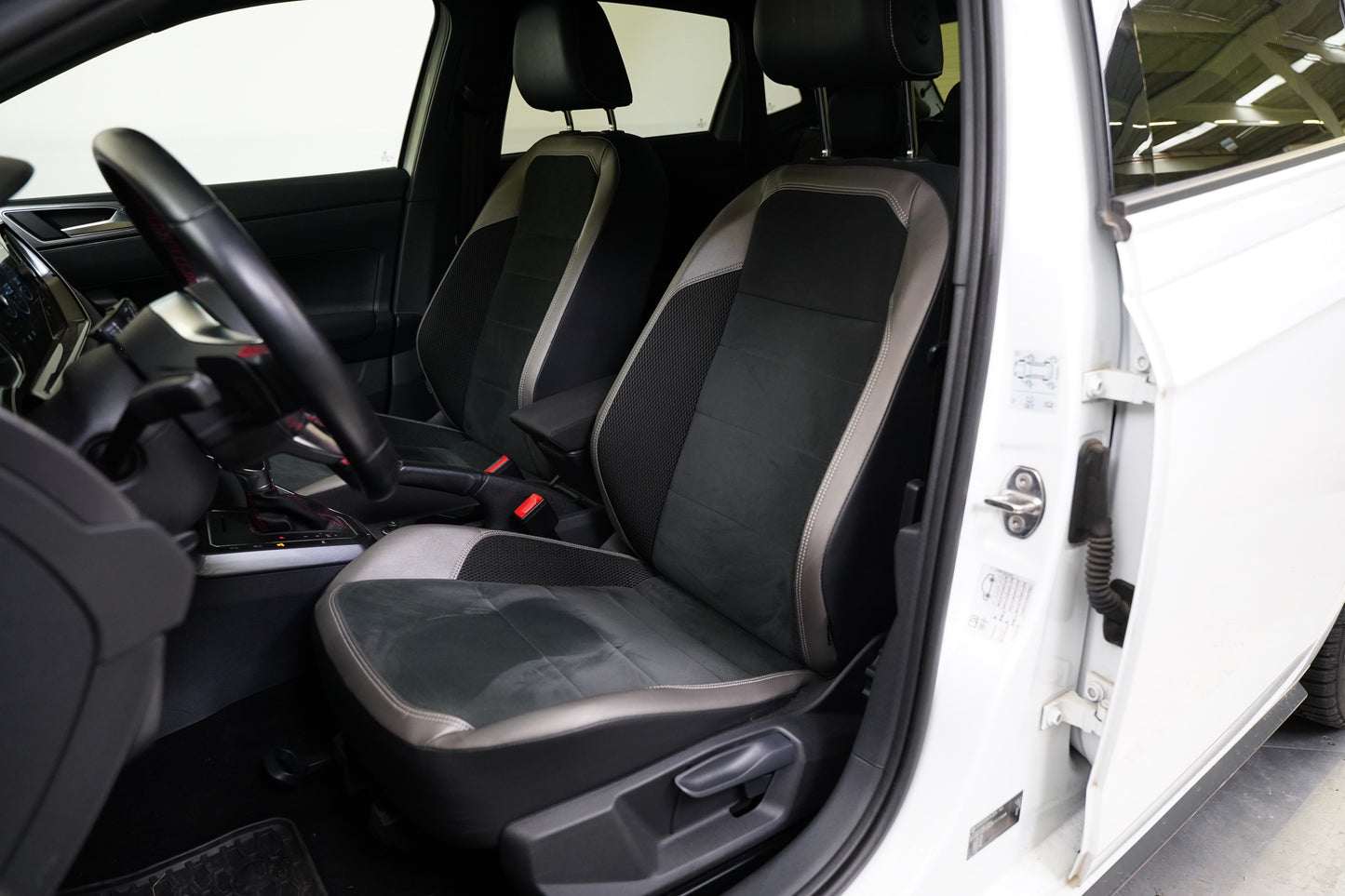 Volkswagen Polo 2.0 TSI 147 kW GTI