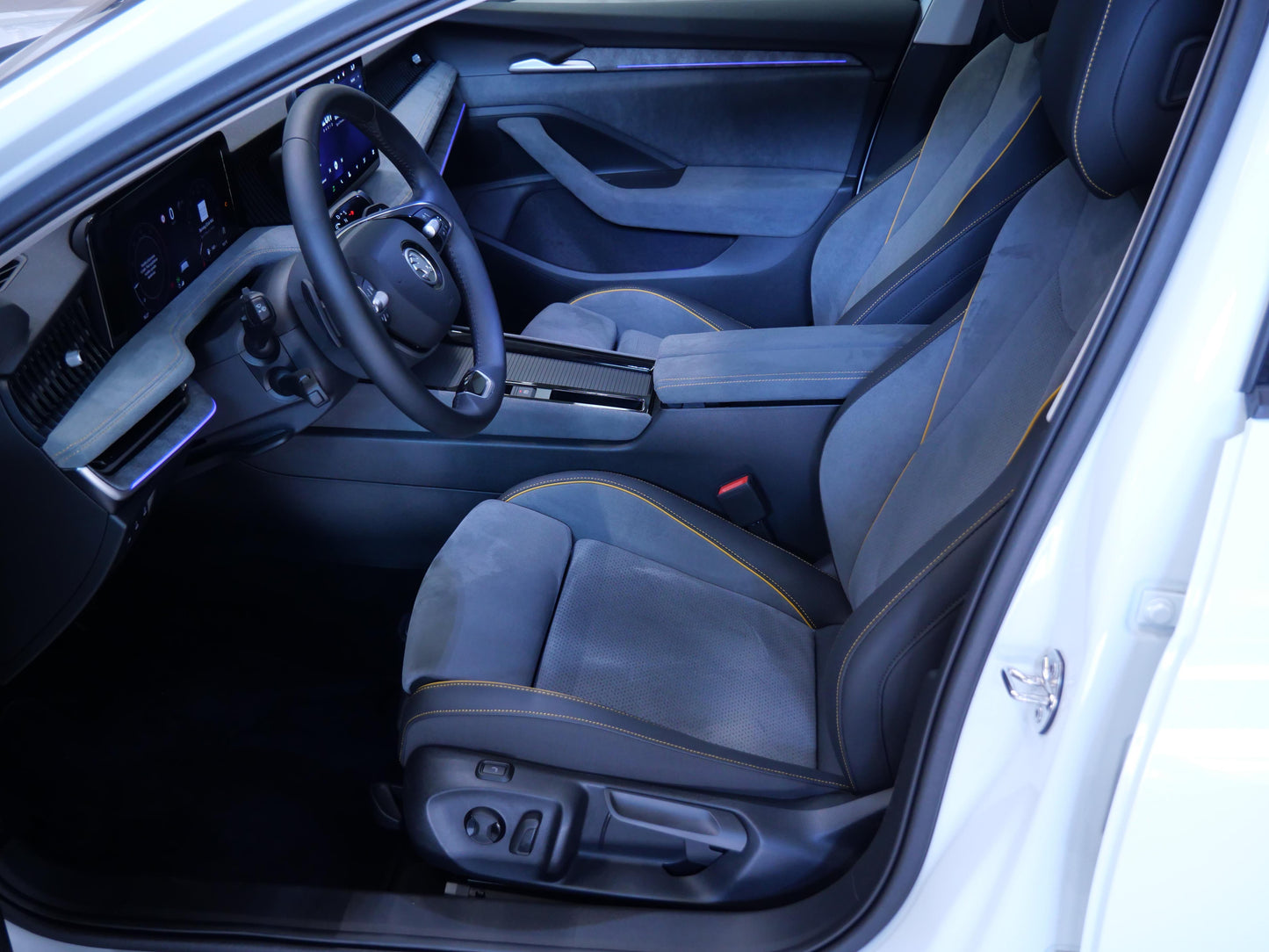 Škoda Superb 2.0 TDI 142 kW 4x4 Selection