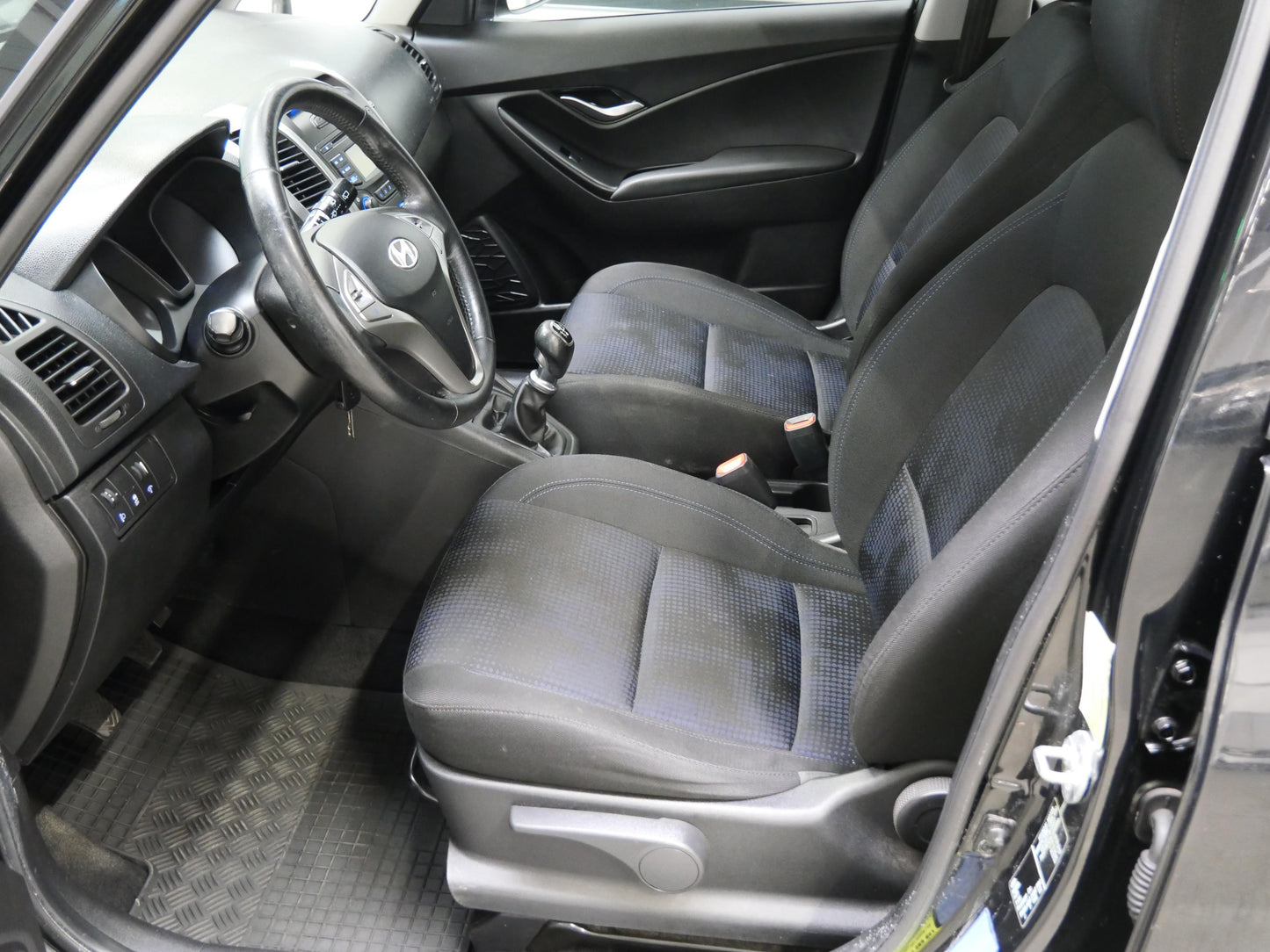 Hyundai ix20 1.4i 66 kW