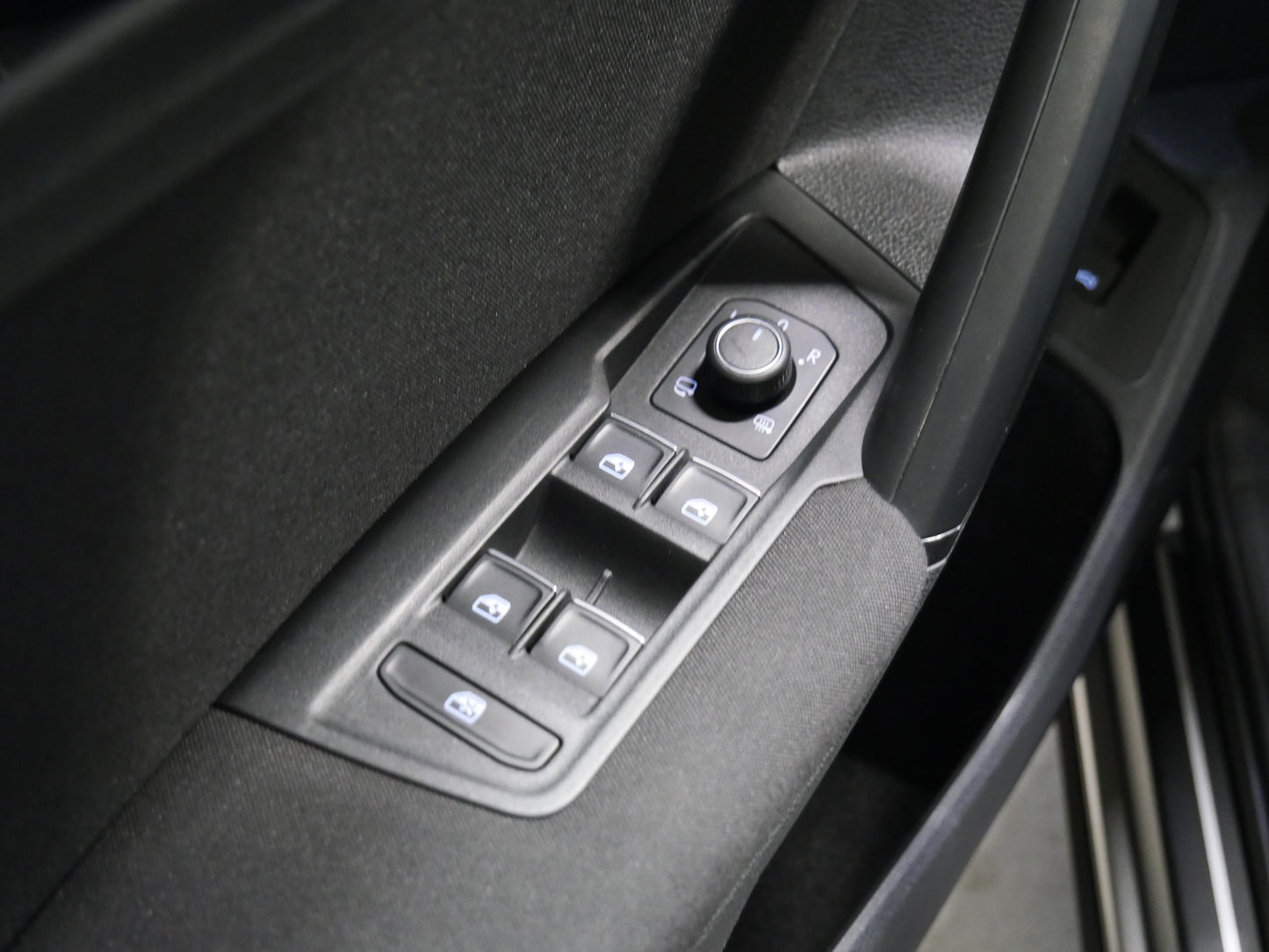 Volkswagen Tiguan 2.0 TSI 132 kW Sound